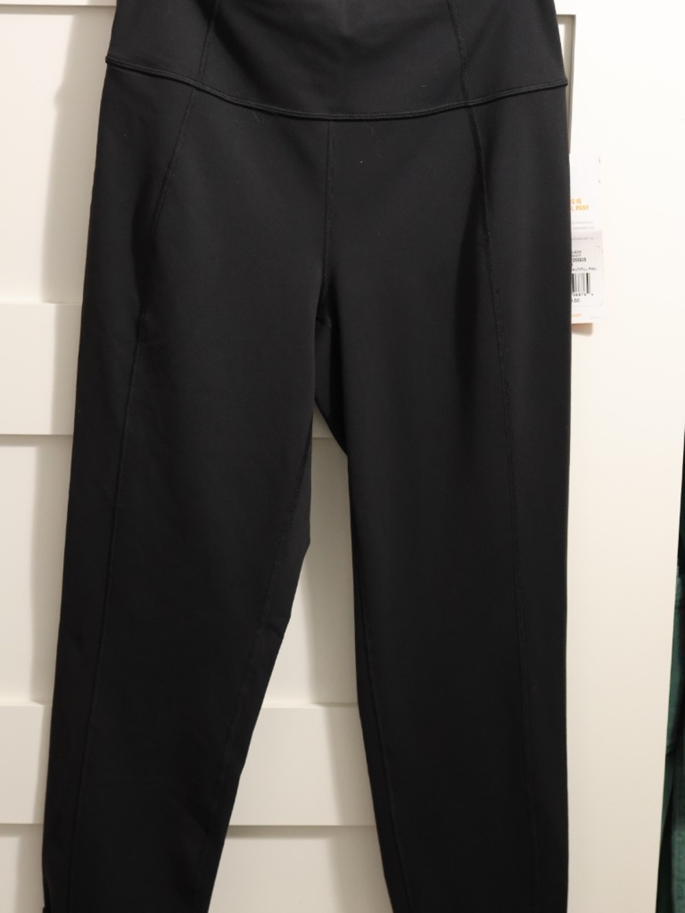 Lucy Powermax Strong is Beautiful black yoga pants M
